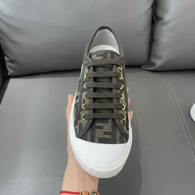 Fendi Sneakers Low-Top FF Monogram Lace-Up product detail image 6