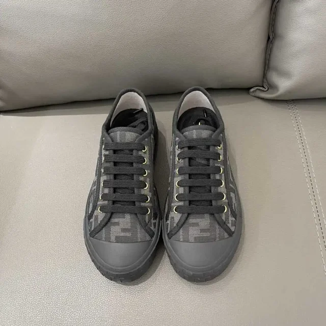 Fendi Sneakers Low-Top FF Monogram Lace-Up product detail image 16