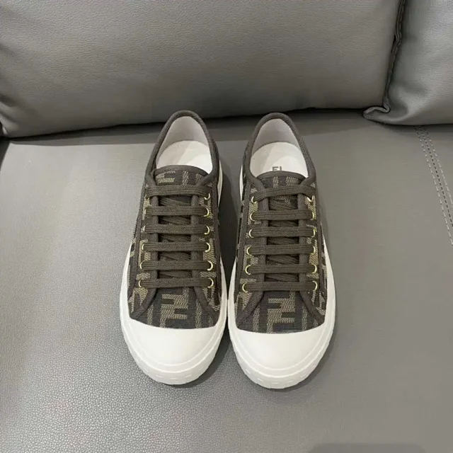 Fendi Sneakers Low-Top FF Monogram Lace-Up product detail image 5