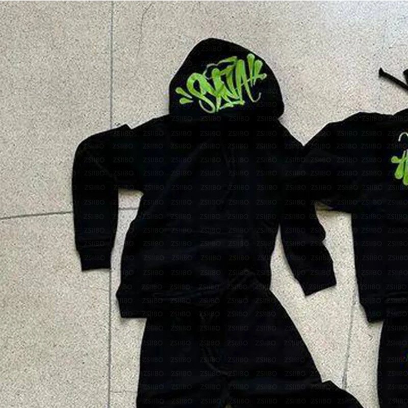 T03黑色卫衣【绿印花】