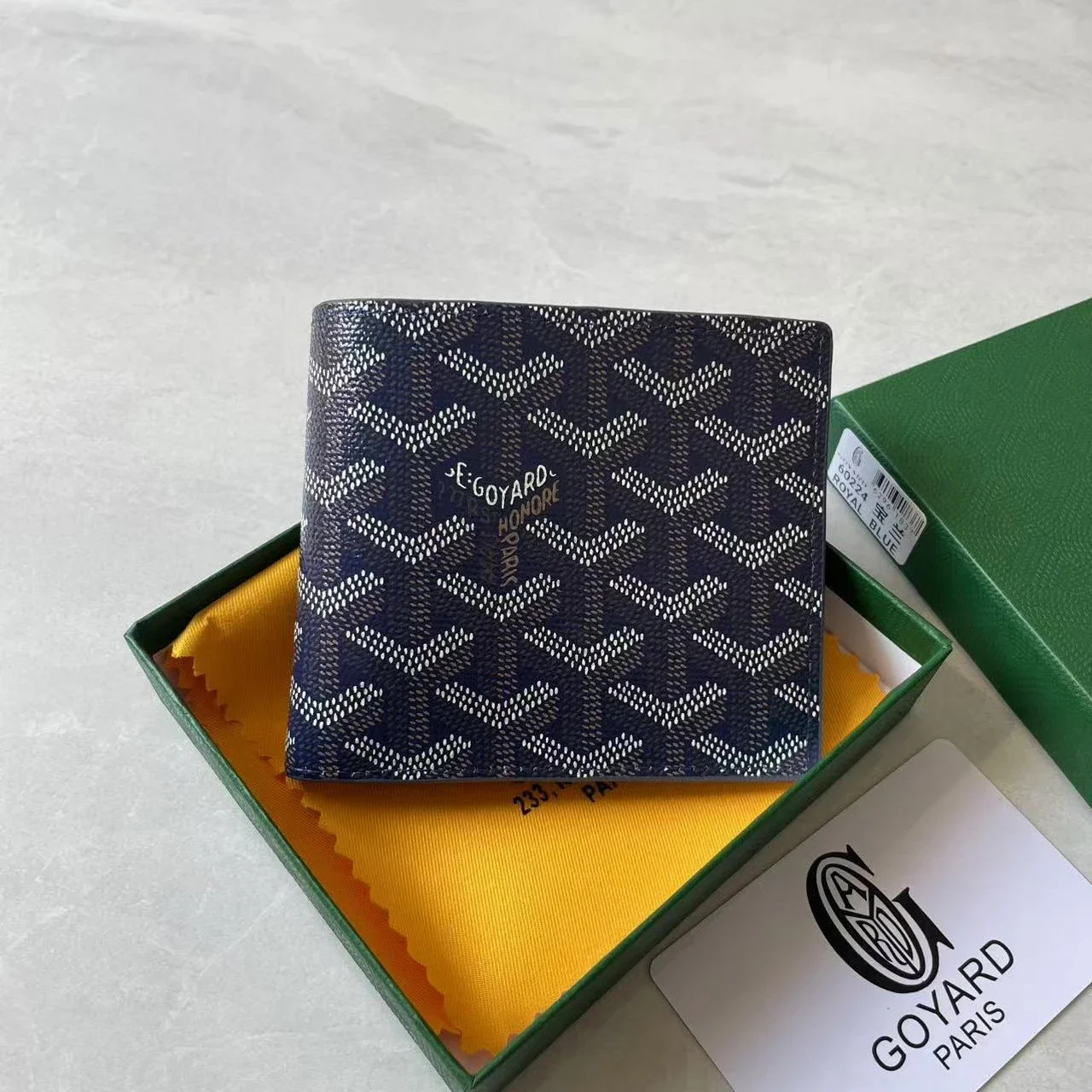 Short, thin, bi-fold wallet, multifunctional business fashion wallet, new style *No quality issues, no returns without reason(pic15) Short, thin, bi-fold wallet, multifunctional business fashion wallet, new style *No quality issues, no returns without reason