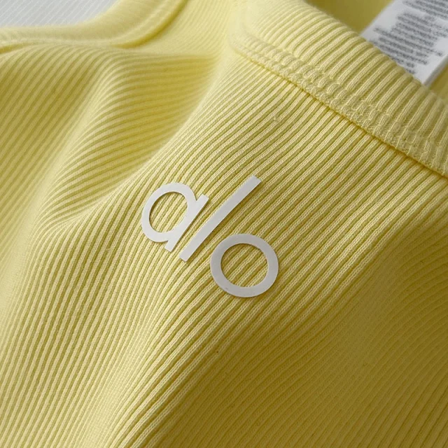 Alo Yoga Vests Ribbed cropped tank top product detail image 11