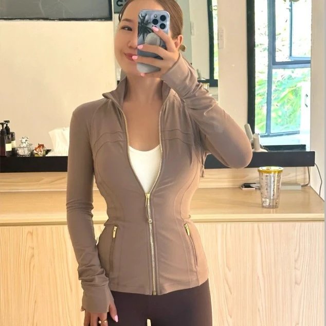 Unbranded Jackets Fitted stand-collar full-zip athletic jacket with zip pockets and thumbhole cuffs image 2