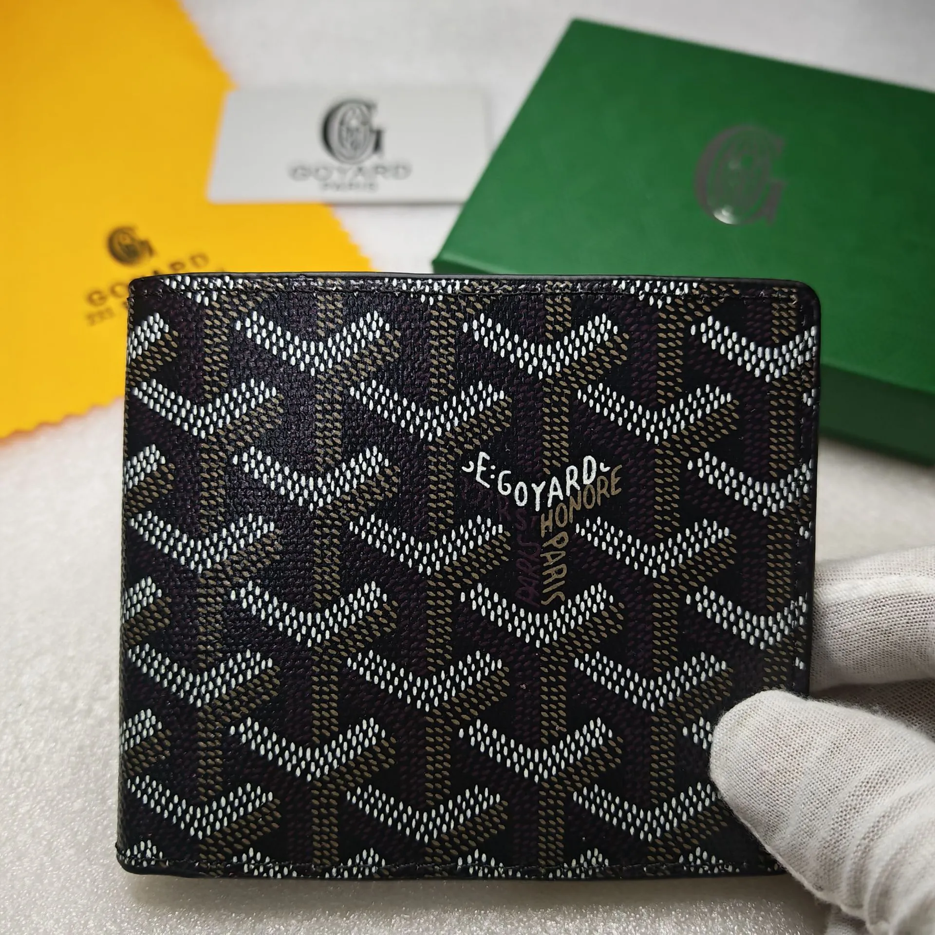 Short, thin, bi-fold wallet, multifunctional business fashion wallet, new style *No quality issues, no returns without reason(pic4) Short, thin, bi-fold wallet, multifunctional business fashion wallet, new style *No quality issues, no returns without reason