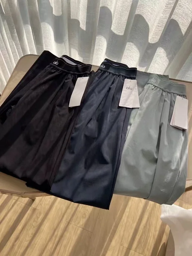 Alo Yoga Trousers Wide-Leg Elastic-Waist product detail image 21