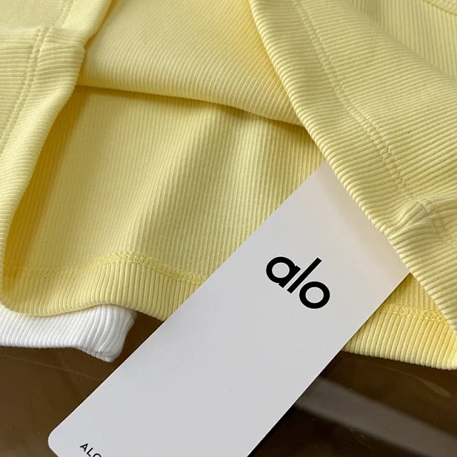 Alo Yoga Vests Ribbed cropped tank top product detail image 15