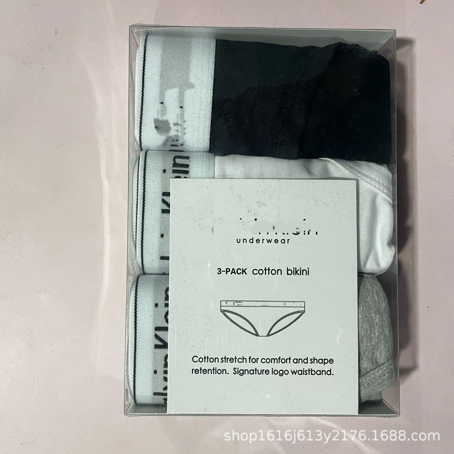 Guess the fast selling 3 letter C headlines wide-brimmed underwear briefs nibbling on the mid-waist You Tongchao brand pure cotton women's gift box *no quality problems, no reason to return
