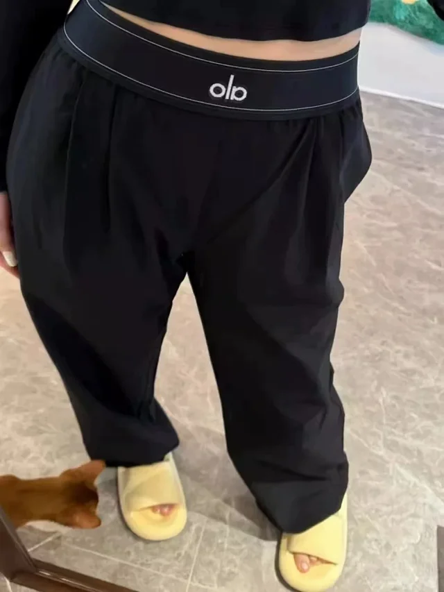 Alo Yoga Trousers Wide-Leg Elastic-Waist product detail image 10