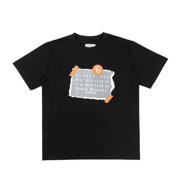 Black 'BLACK' Graphic Print T-Shirt - 10
