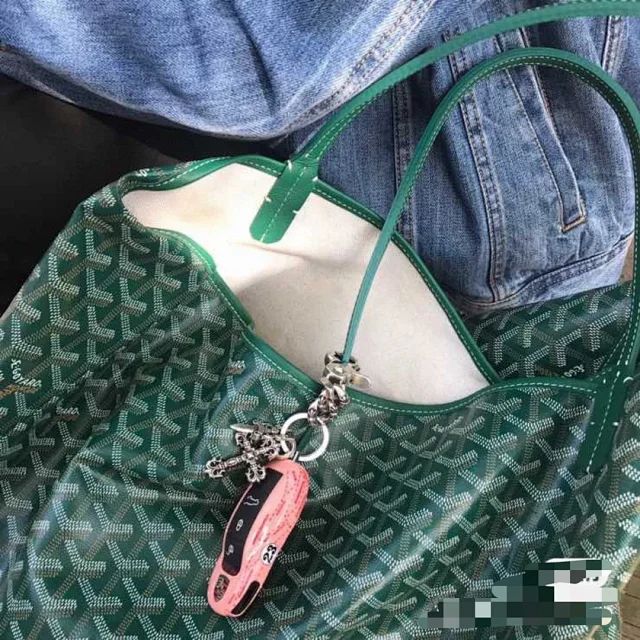 Goyard Handbags Monogram Tote Bag with Detachable Pouch product detail image 22
