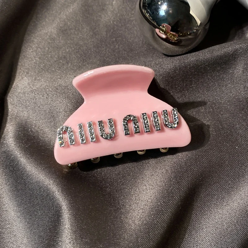 Hairpin ~ Feel the back of the head to grab the letter clip, high-grade candy shark acrylic clip color * no quality problems, no reason to return