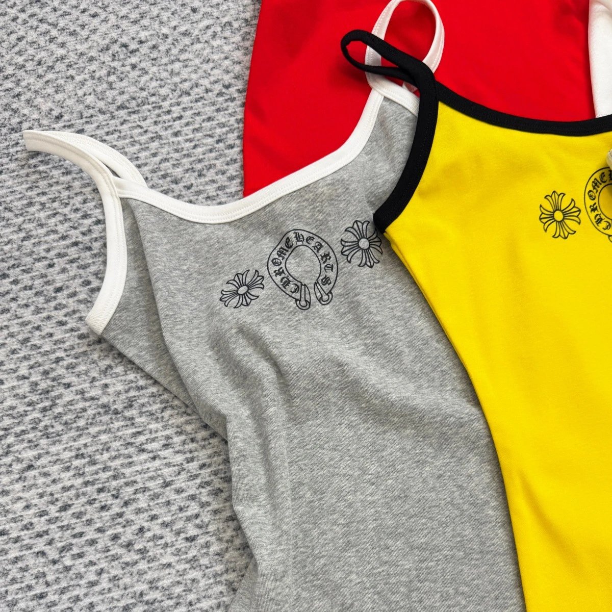 Chrome Hearts Vests Ringer camisole with horseshoe logo and floral print image 3