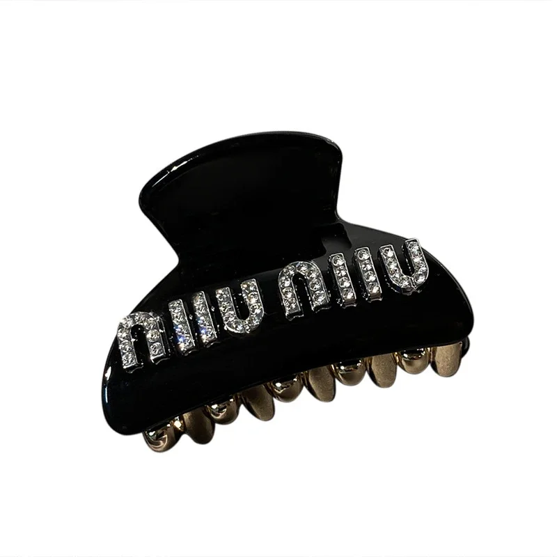 Hairpin ~ Feel the back of the head to grab the letter clip, high-grade candy shark acrylic clip col