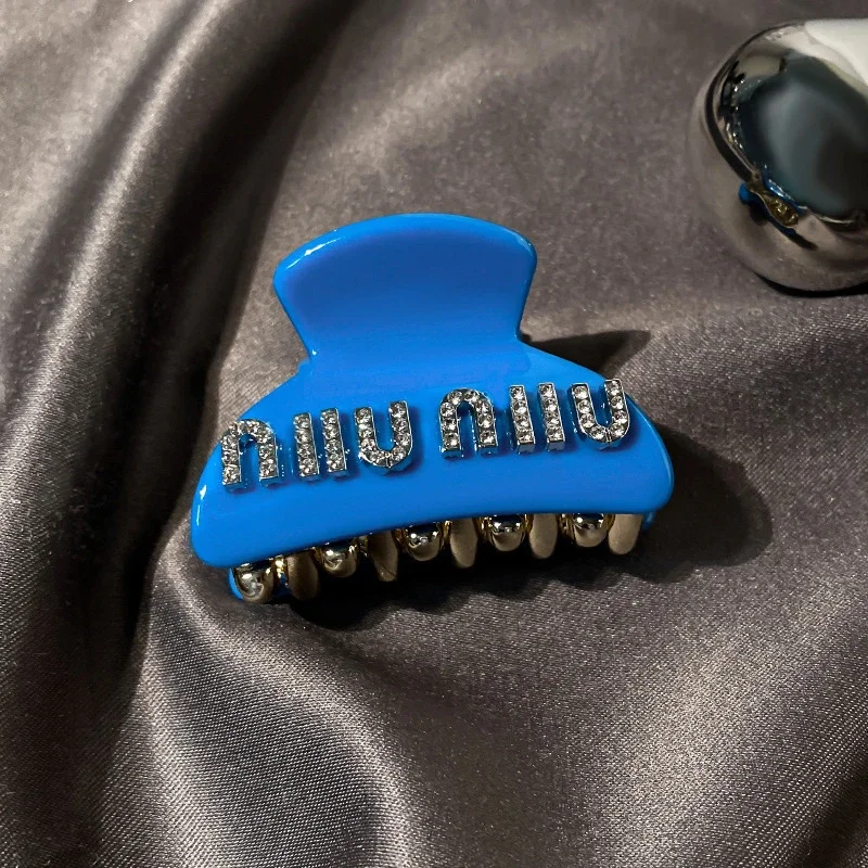 Hairpin ~ Feel the back of the head to grab the letter clip, high-grade candy shark acrylic clip color * no quality problems, no reason to return