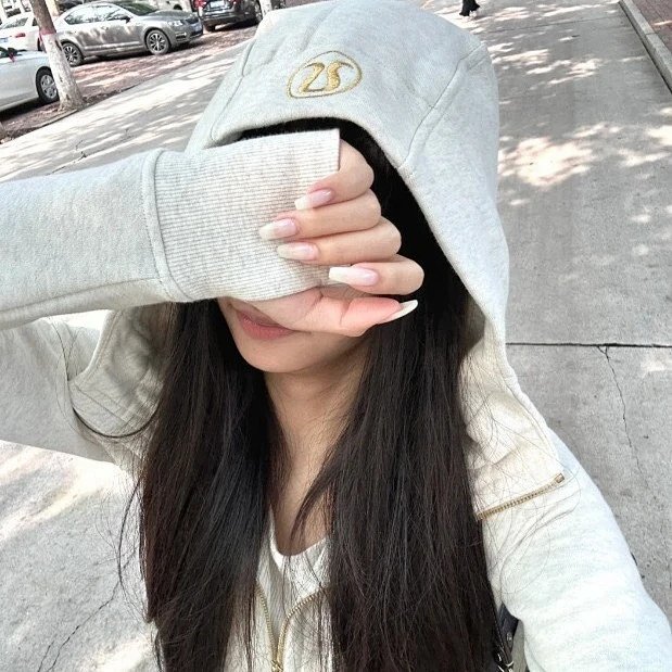 Lululemon Scuba Full-Zip Hoodie: seller detail photo 5