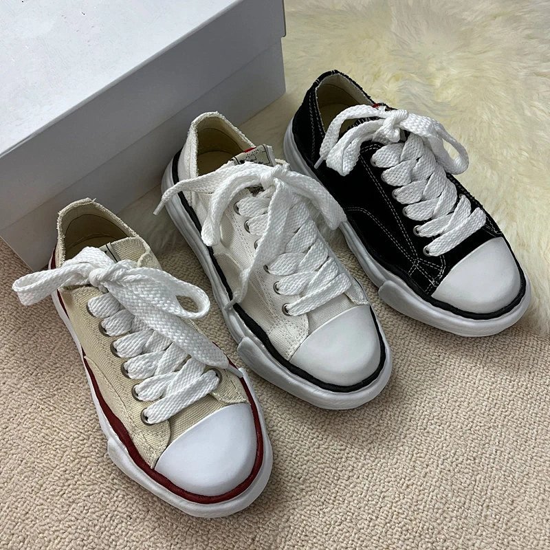 Sneakers from Cupid Reps