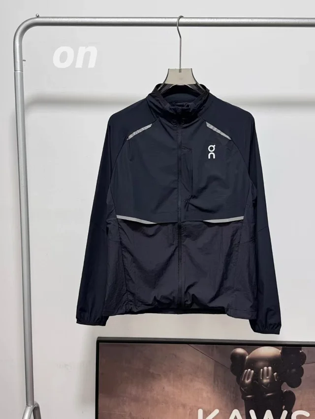On Jackets Lightweight stand-collar reflective color-block running jacket product detail image 11