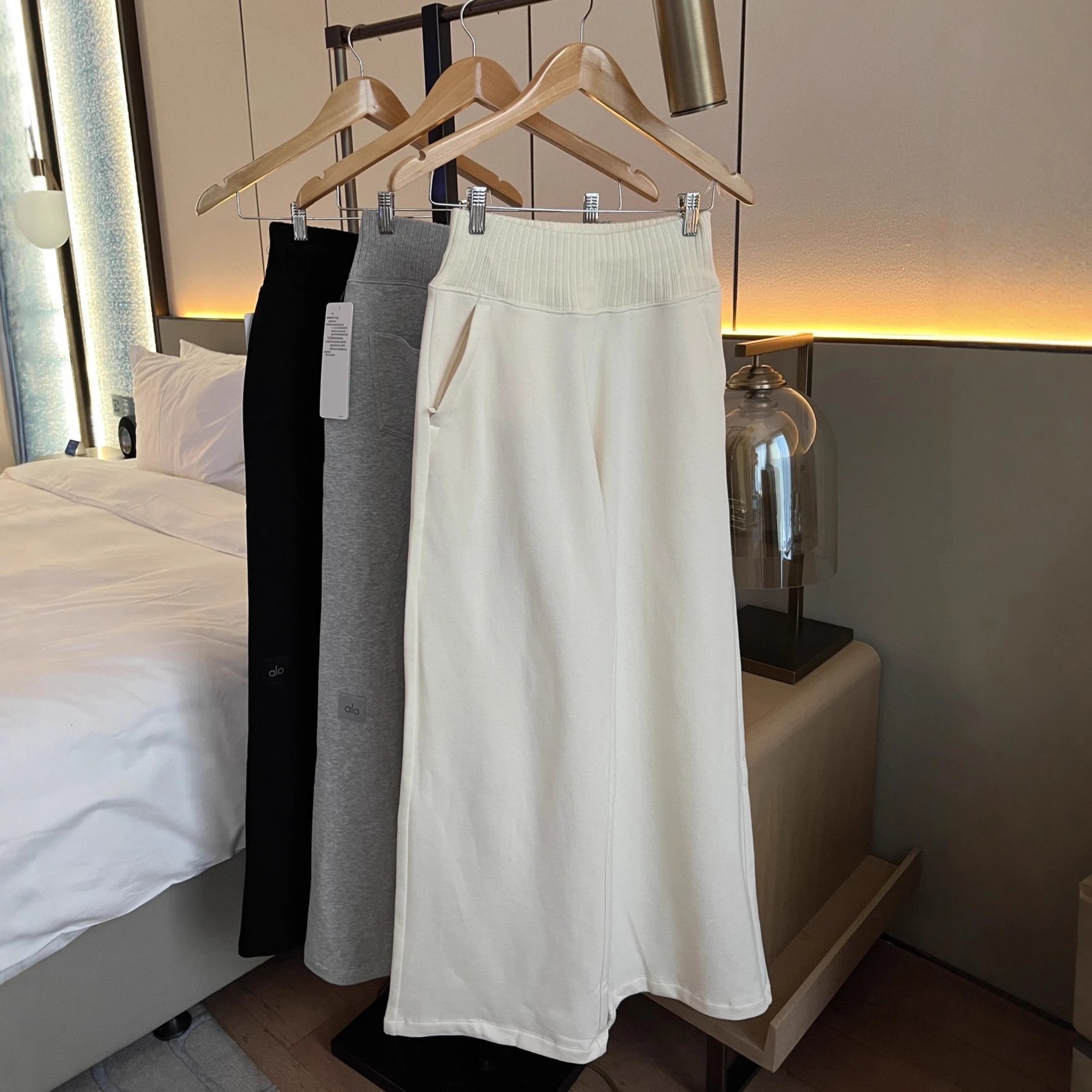 设计休闲裤白色高腰长裤拼接同款女装阔腿运动针织秋无质量原因不可以无理由退货