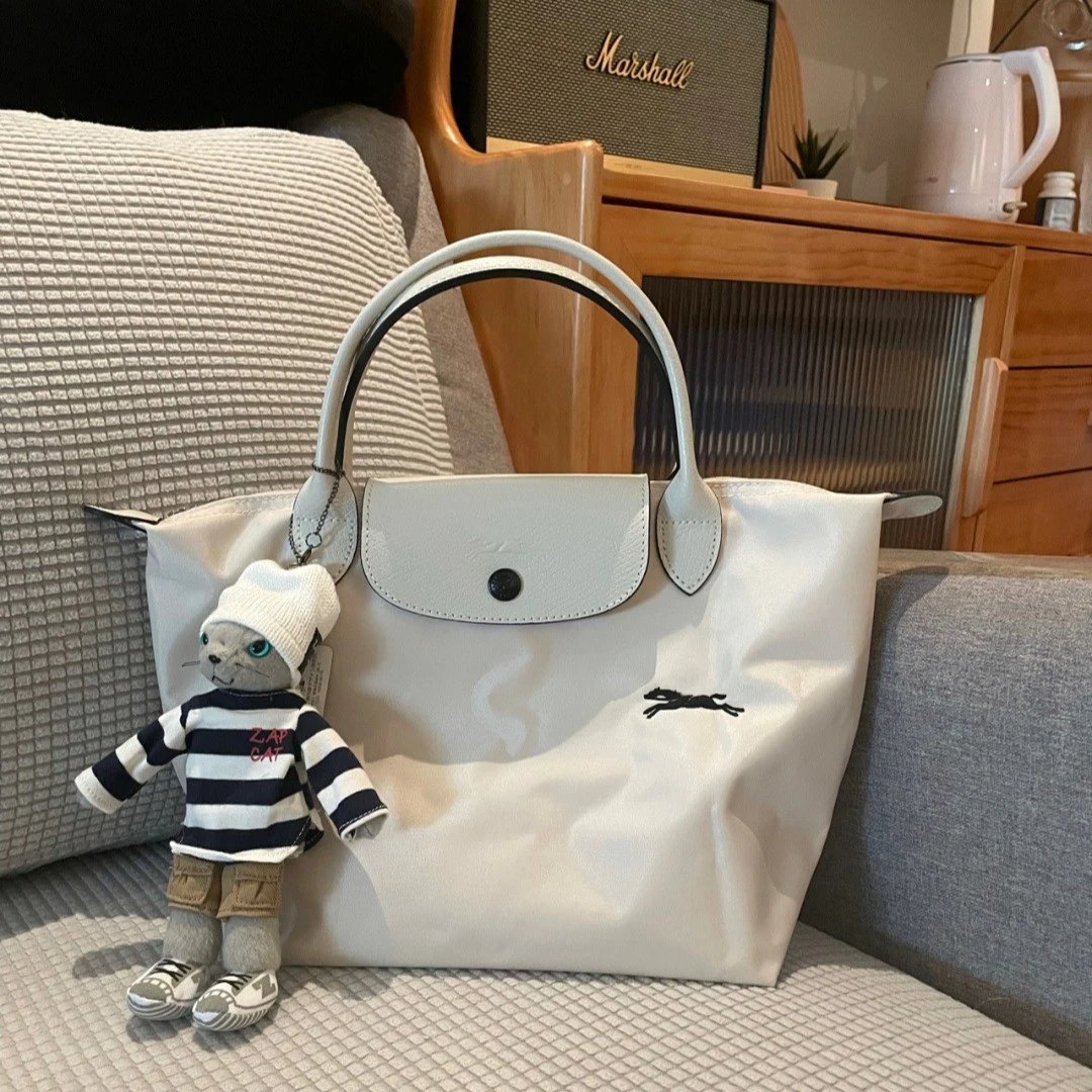 Longchamp Le Pliage Neo Tote B