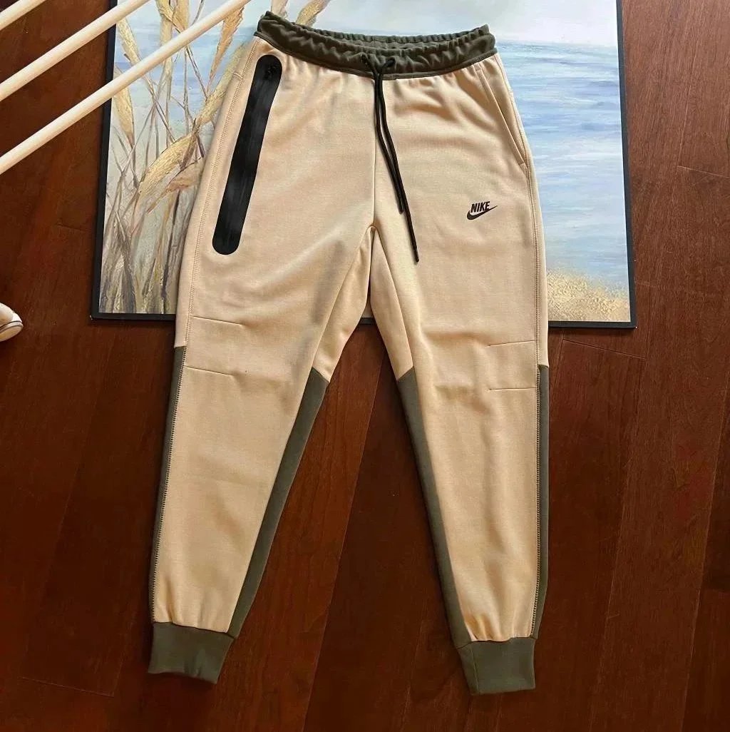 Khaki pants 2