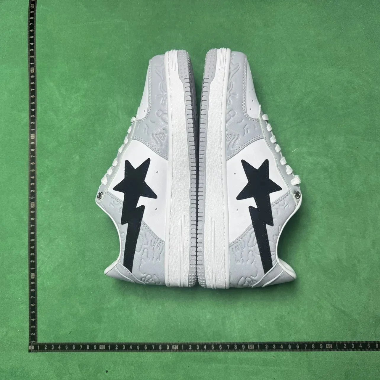 A15 shoes BB786