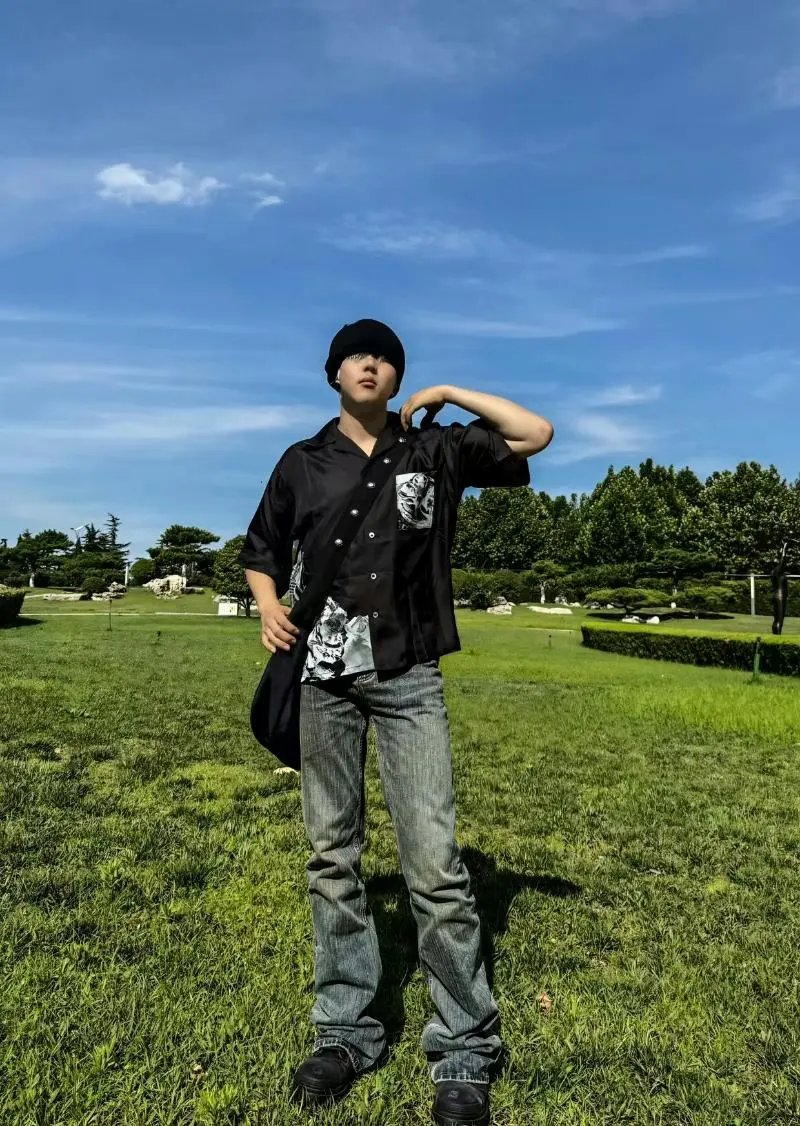 ERD Vintage Short Sleeve Shirt photo 7