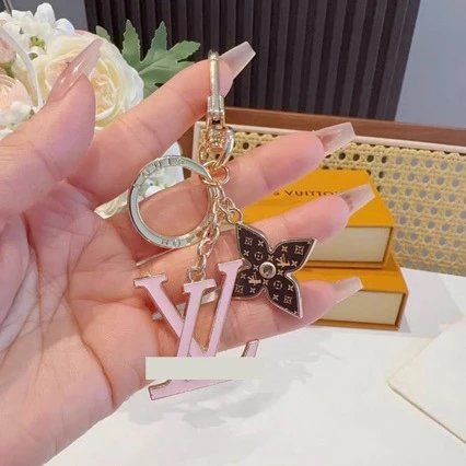 Louis Vuitton Monogram Flower Keychain - 000557