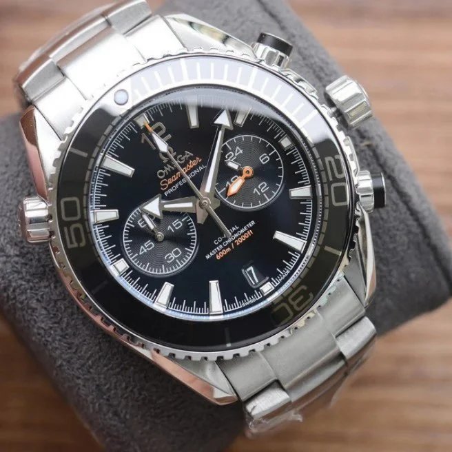 Black Dial, Steel Bracelet