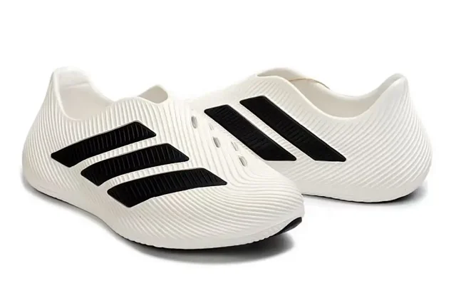 Unbranded Sneakers Slip-on ribbed with three-stripe design product detail image 9