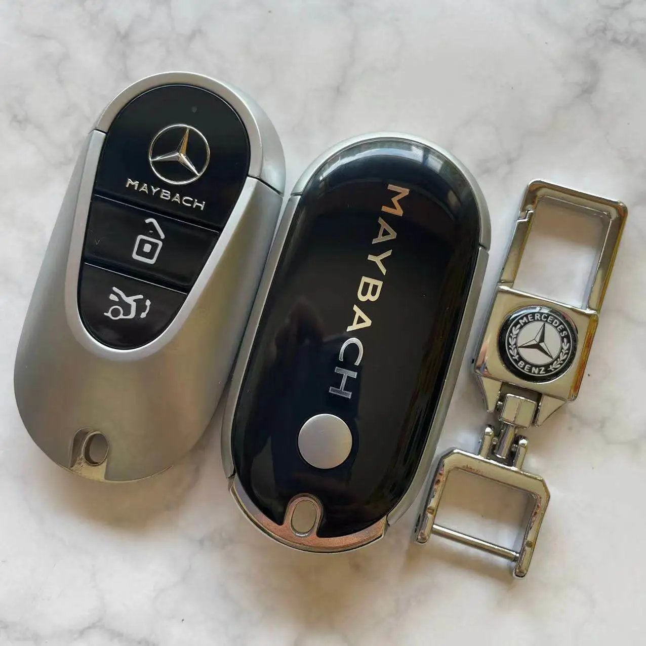 Design Mercedes-Benz Maybach Key Fob and Keychain Set Silver Black Accessories