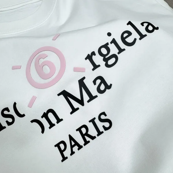 Design Logo Graphic T-Shirt White - 8