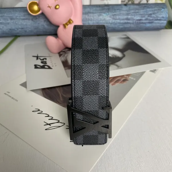 Louis Vuitton LV Initiales Belt White Monogram Leather Belt - 13