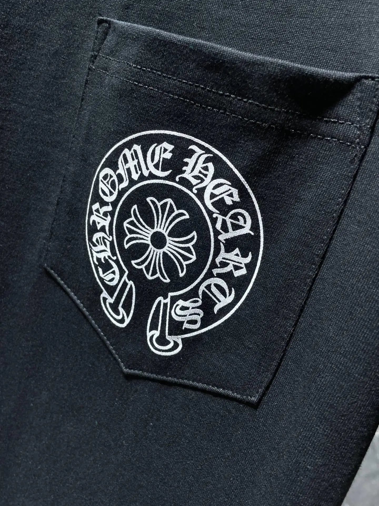 Chrome Hearts Logo Circle Print White T-Shirt - 8