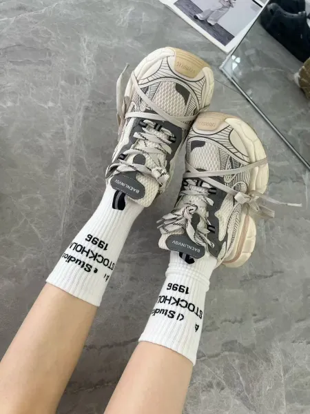 Design Holm Studios '96 Ribbed Crew Socks White Socks - 7