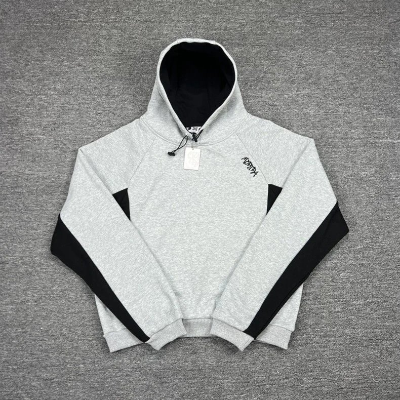 Design Embroidered Logo Black Hoodie - 19