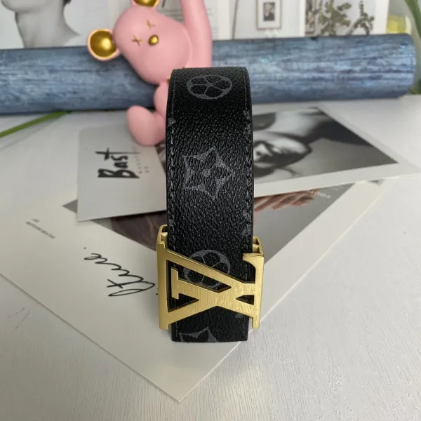 Louis Vuitton LV Initiales Belt White Monogram Leather Belt - 7