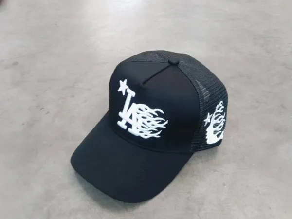 Design Celestial Moon Beanie Black with Rhinestone Stars Hats - 11