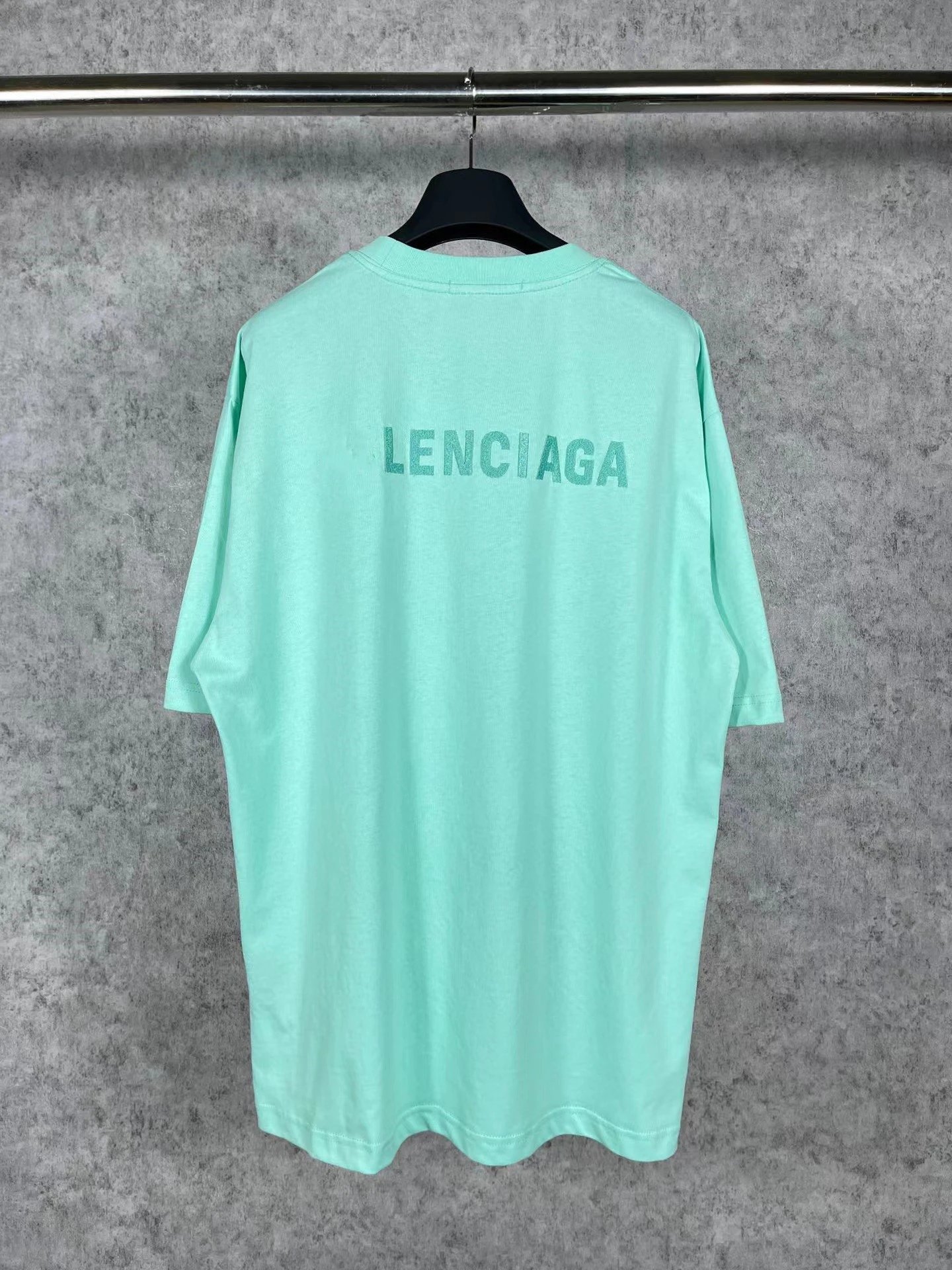 Design Lenciaga Logo Print Oversized T-Shirt White Tops.t Shirts - 8