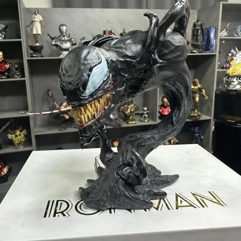 Design Venom Statue Collectible Black Figure on Iron Man Box Accessories - 3
