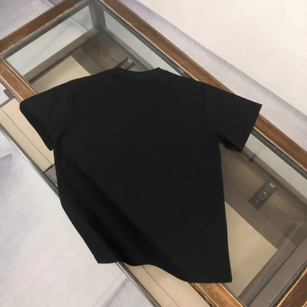 Fendi Roma Logo Print White T-Shirt - 5