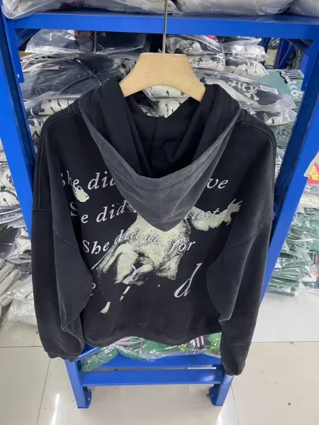 Design The Well of Loneliness Hoodie Black - 11