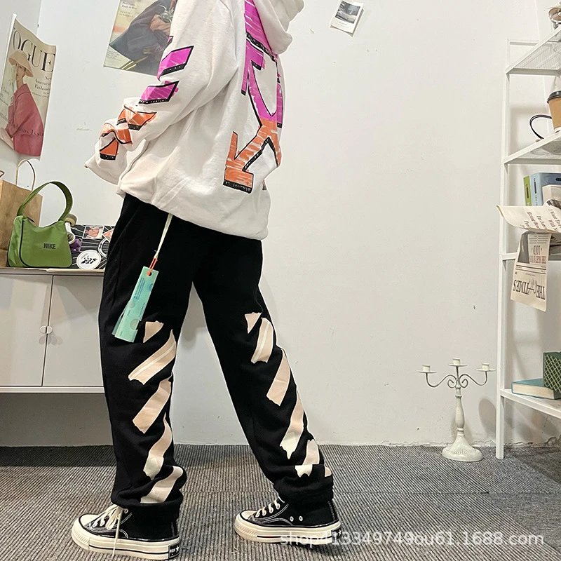 Off-White Diagonal Print Zip-Up Hoodie Black - 27