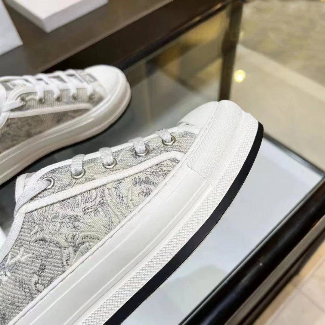 Dior B23 Tiger Print Canvas Sneakers - 25