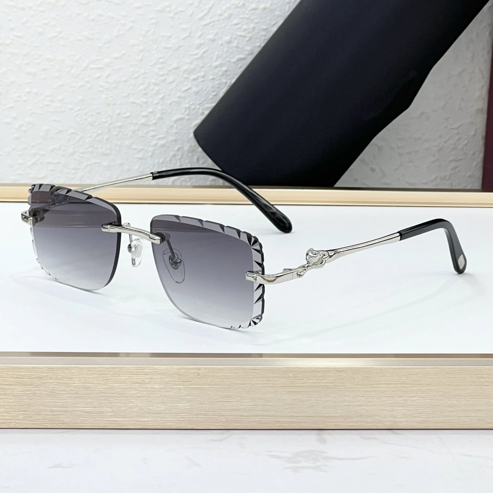 5+ Cartier Sunglasses – QC photo 1