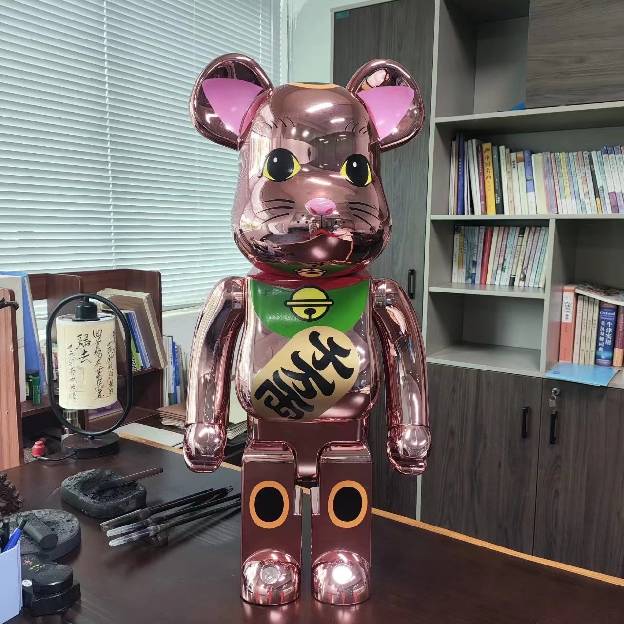 Medicom Toy Bearbrick Giraffe Print 1000% Collectible Figure Electronics - 32
