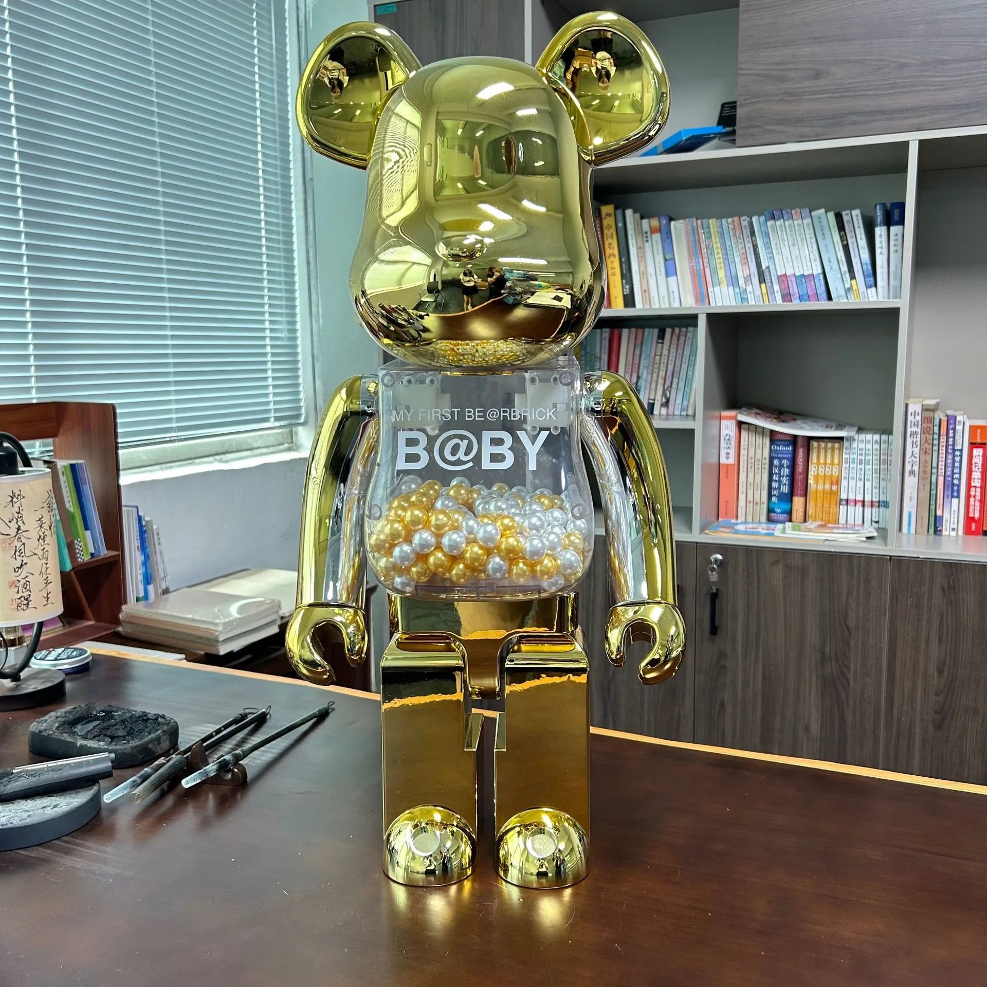Medicom Toy Bearbrick Giraffe Print 1000% Collectible Figure Electronics - 12
