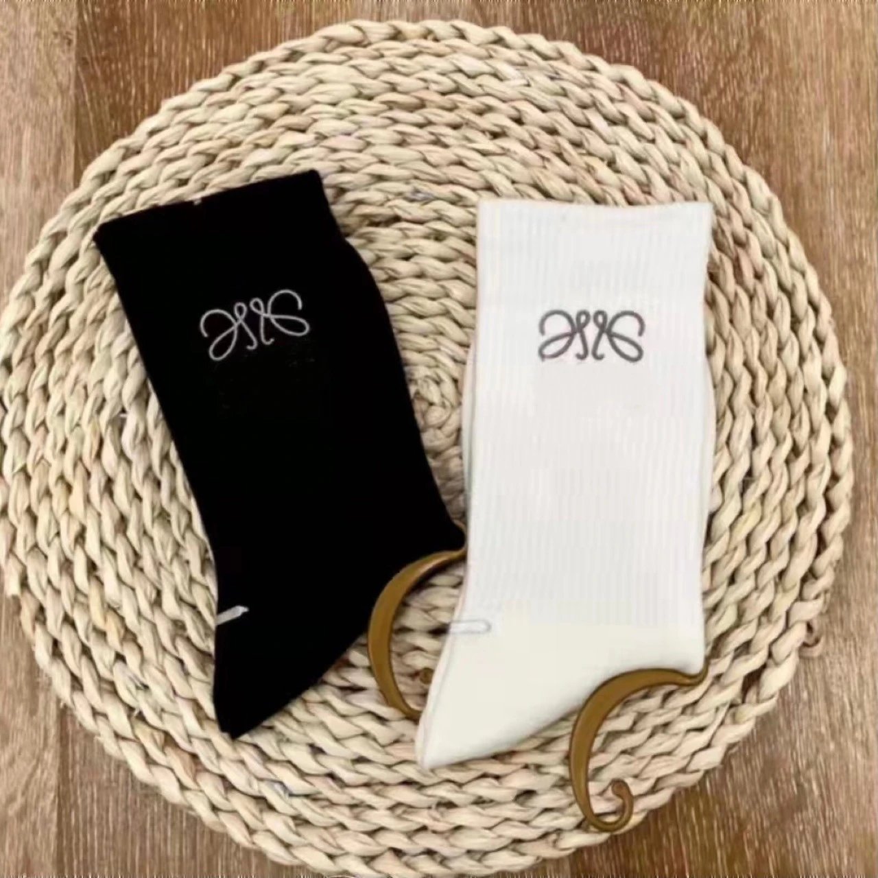 aeae Logo Embroidered Socks Black and White