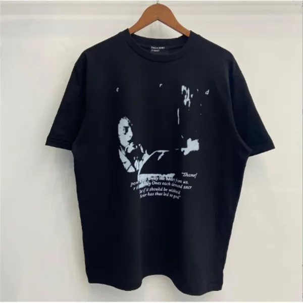 Design 'Shamef' Graphic Print Black T-Shirt - 1