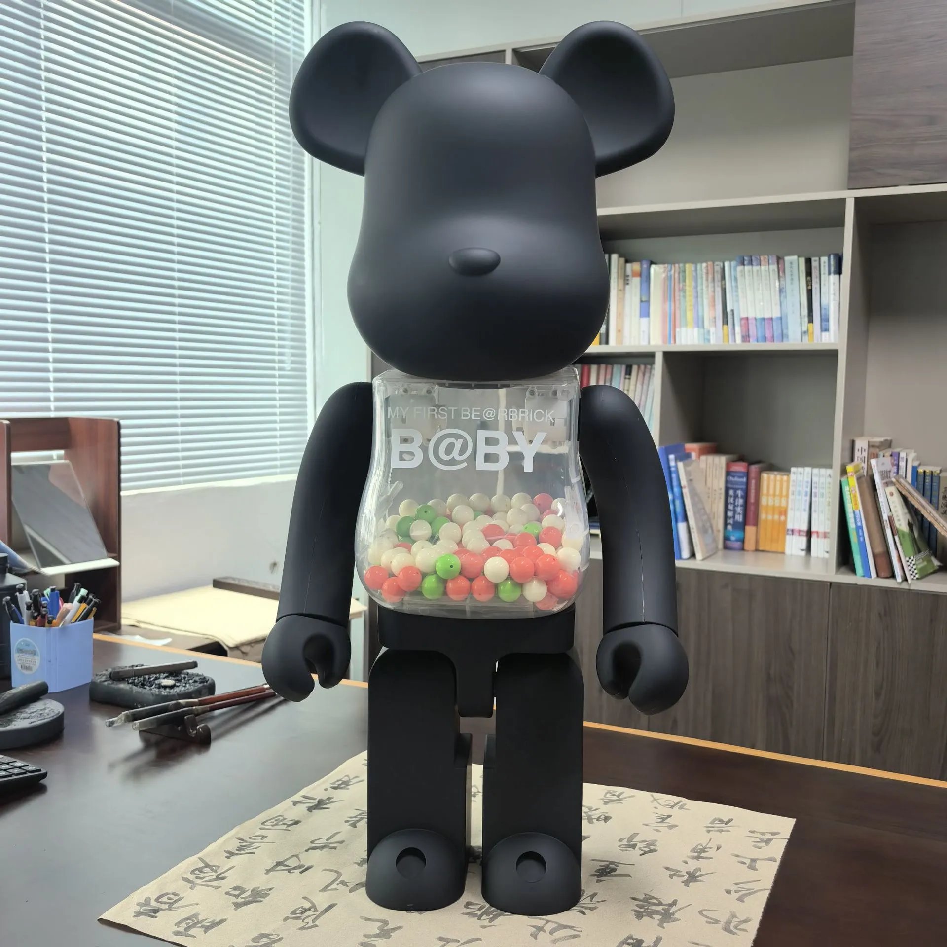Medicom Toy Bearbrick Giraffe Print 1000% Collectible Figure Electronics - 24