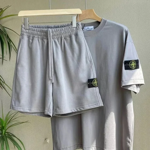 Stone Island Shorts Drawstring with compass badge product detail image 7